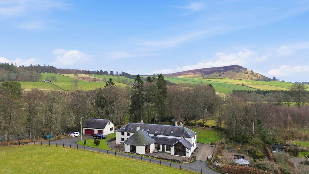 5 bed detached house for saleKilry, Blairgowrie PH11