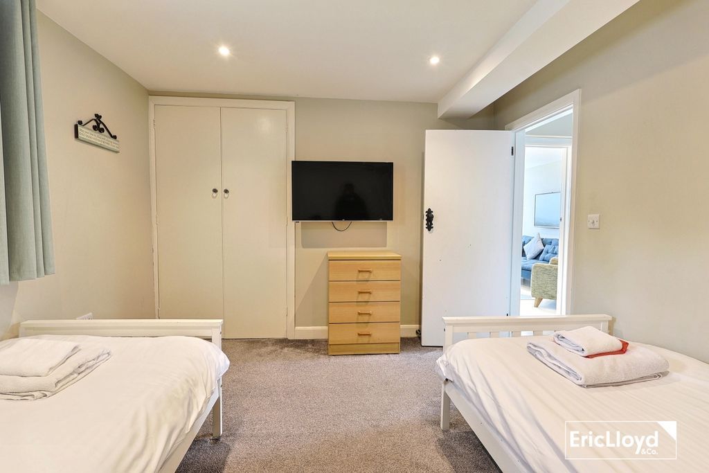 Additional image 16 of 3 bed flat for saleOvergang Road, Brixham TQ5