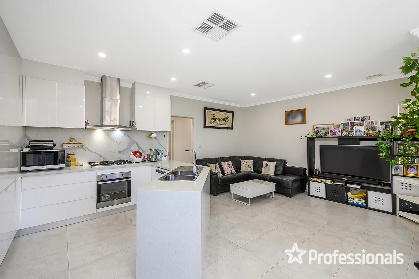 Additional image 4 of 33A Wardlow Way, Balga WA 6061