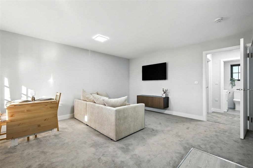 Additional image 6 of 1 bed flat for saleCox's Yard, 16-18 Rayne Road, Braintree, Essex CM7