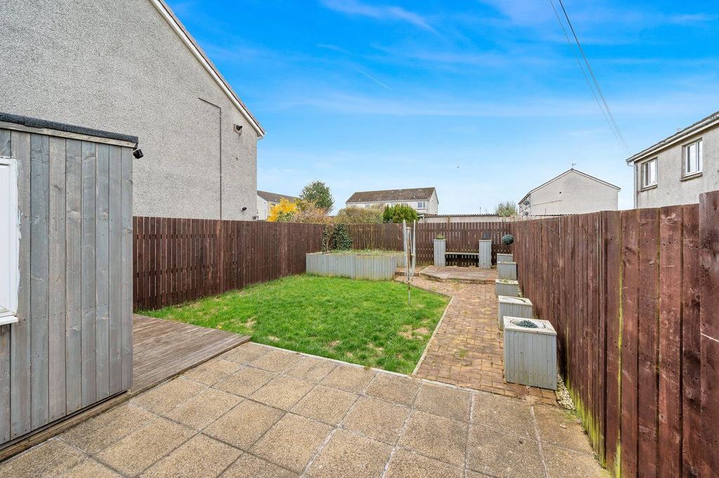 Additional image 12 of 2 bed flat for saleGlenavon Drive, Cairneyhill, Dunfermline KY12