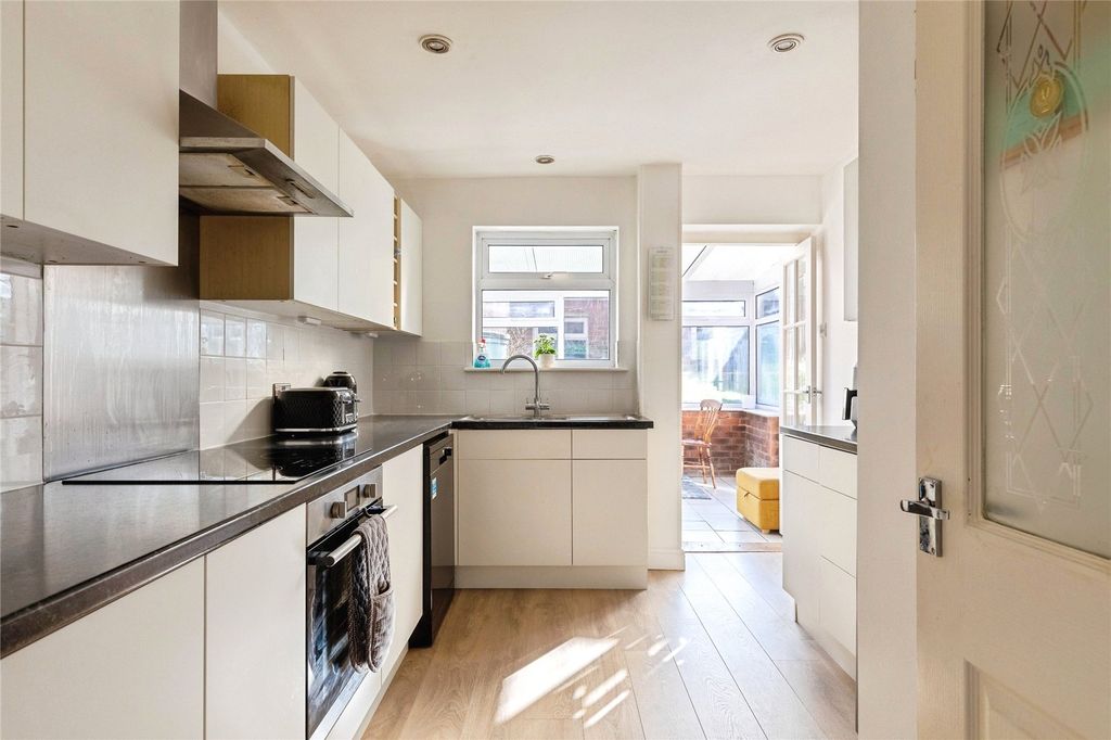 Additional image 5 of 3 bed semi-detached house for saleAllens Gate, Brackley, Northamptonshire NN13