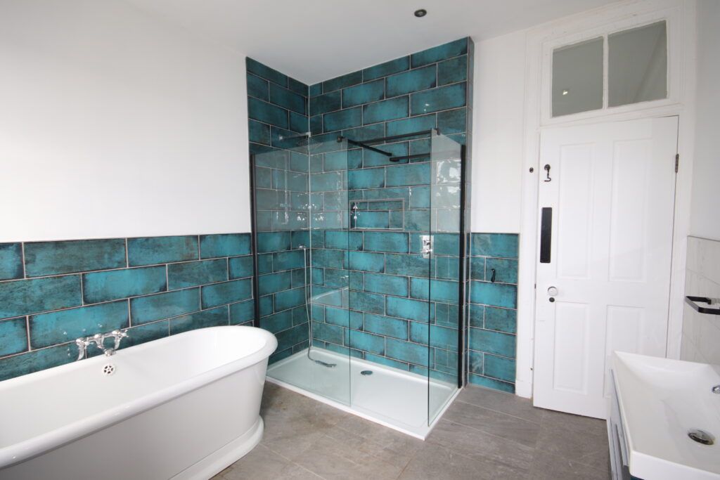 Additional image 16 of 4 bed flat for sale3/2, 23 Argyle Place, Rothesay PA20
