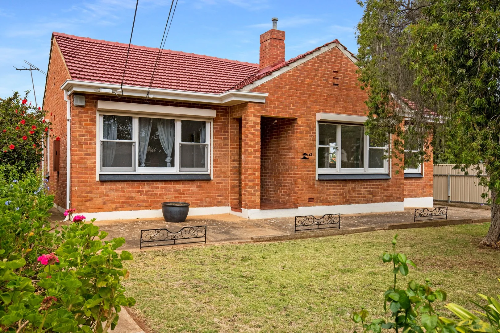 42 Seventh Av, St Morris SA 5068