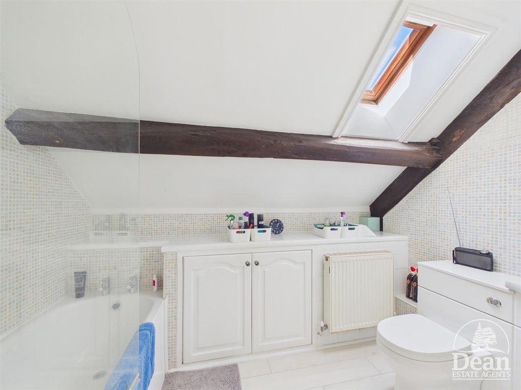 Additional image 10 of 2 bed flat for saleThe Haie, Newnham GL14