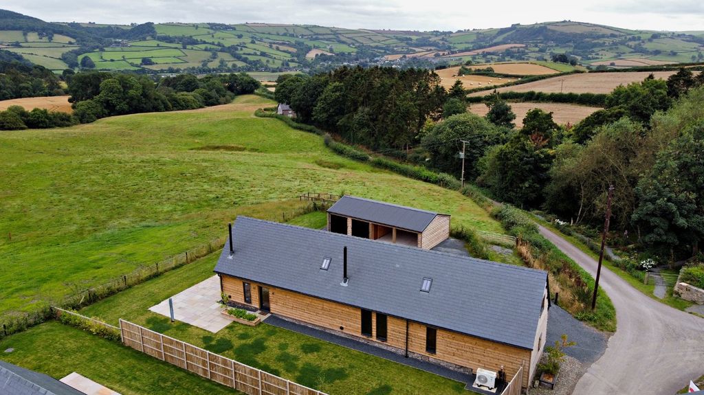 3 bed detached house for saleGuilden Down, Clun, Craven Arms, Shropshire SY7