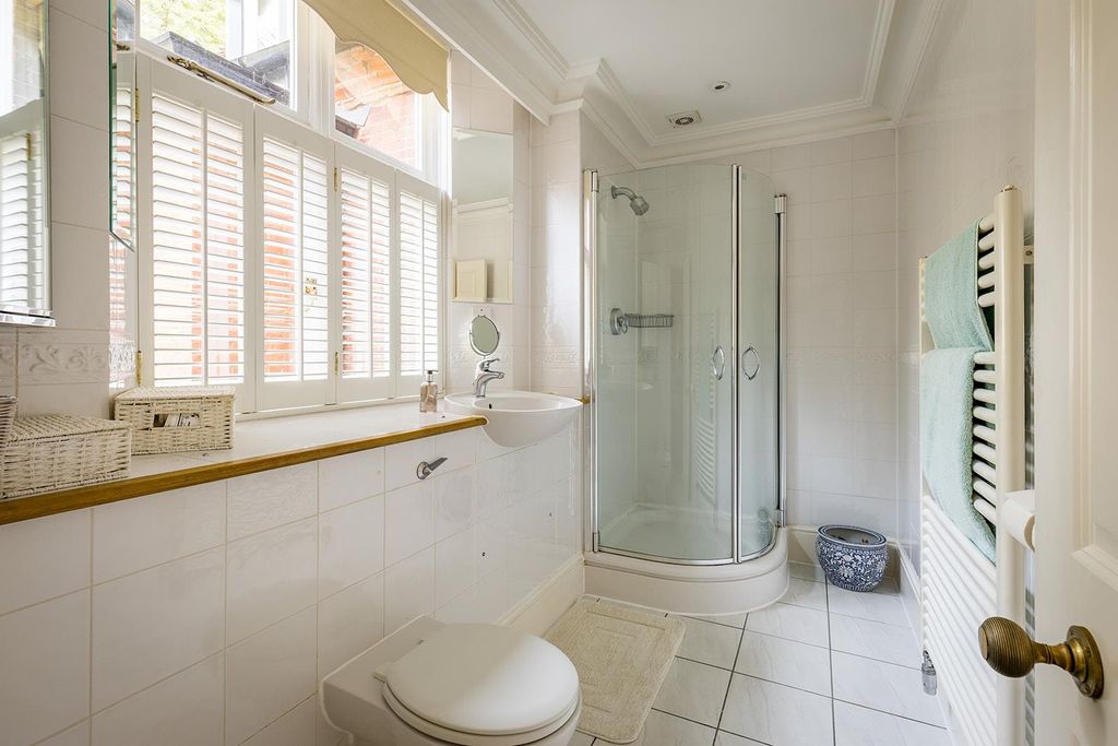 Additional image 30 of 3 bed flat for saleSnowdenham Hall, Snowdenham Lane Bramley, Guildford GU5