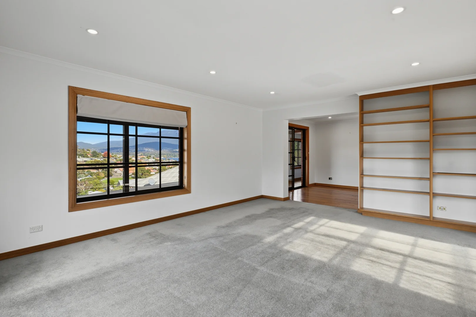 Additional image 4 of 10 Excalibur Place, Lindisfarne TAS 7015