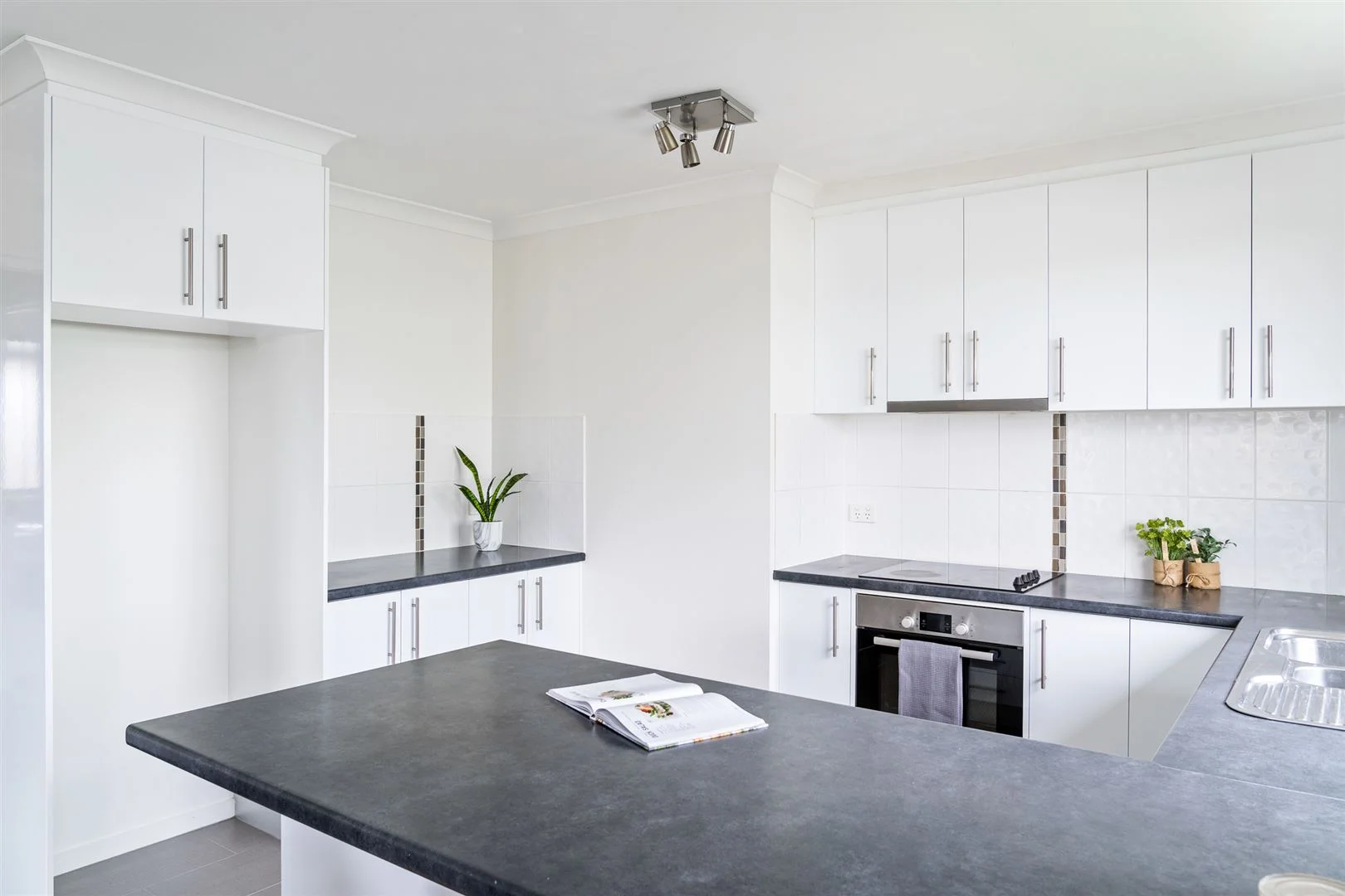 Additional image 5 of 17E Amundsen Crescent, Warrane TAS 7018