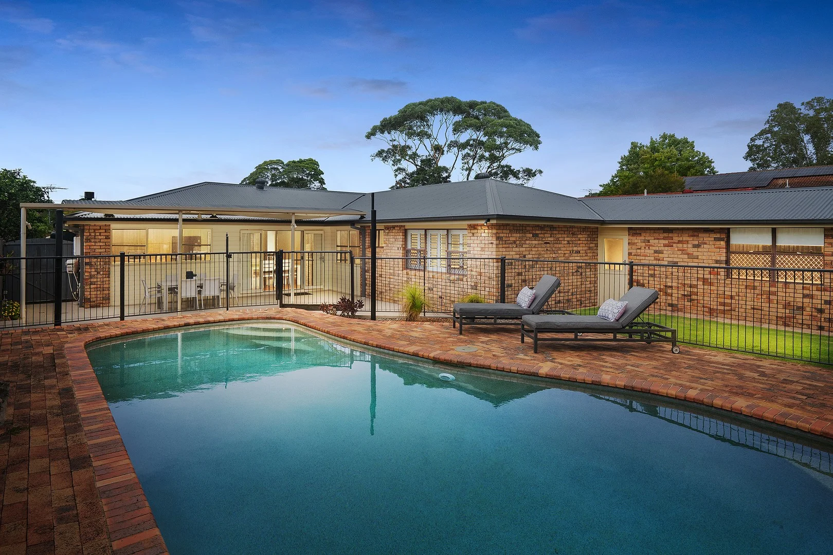 16 Curragundi Avenue, Belrose NSW 2085
