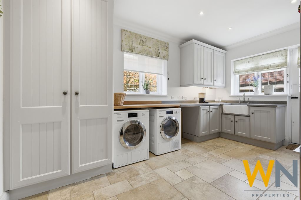 Additional image 12 of 5 bed detached house for saleLongaford Way, Brentwood CM13