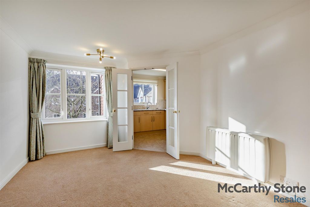 Additional image 4 of 1 bed flat for saleSt Rumbolds Court, Buckingham Road, Brackley NN13