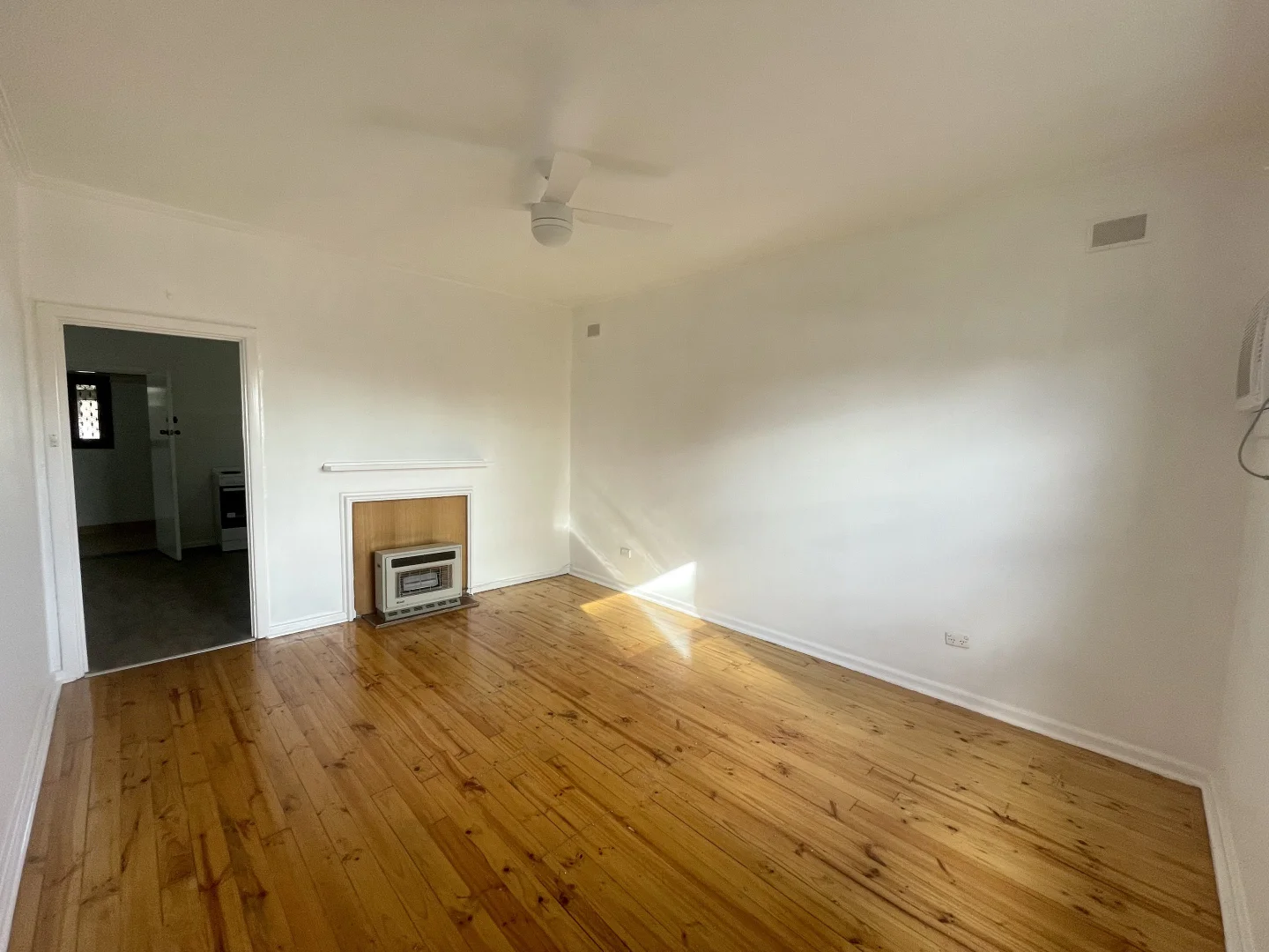 Additional image 3 of 44 George Avenue, Whyalla Norrie SA 5608