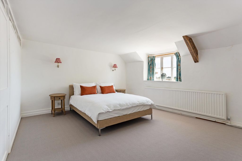 Additional image 18 of 7 bed detached house for salePreston Place, Preston, Cirencester, Gloucestershire GL7