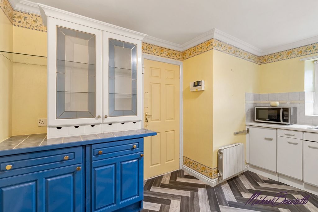 Additional image 10 of 2 bed flat for saleVillage Street, Norwood Green, Halifax HX3
