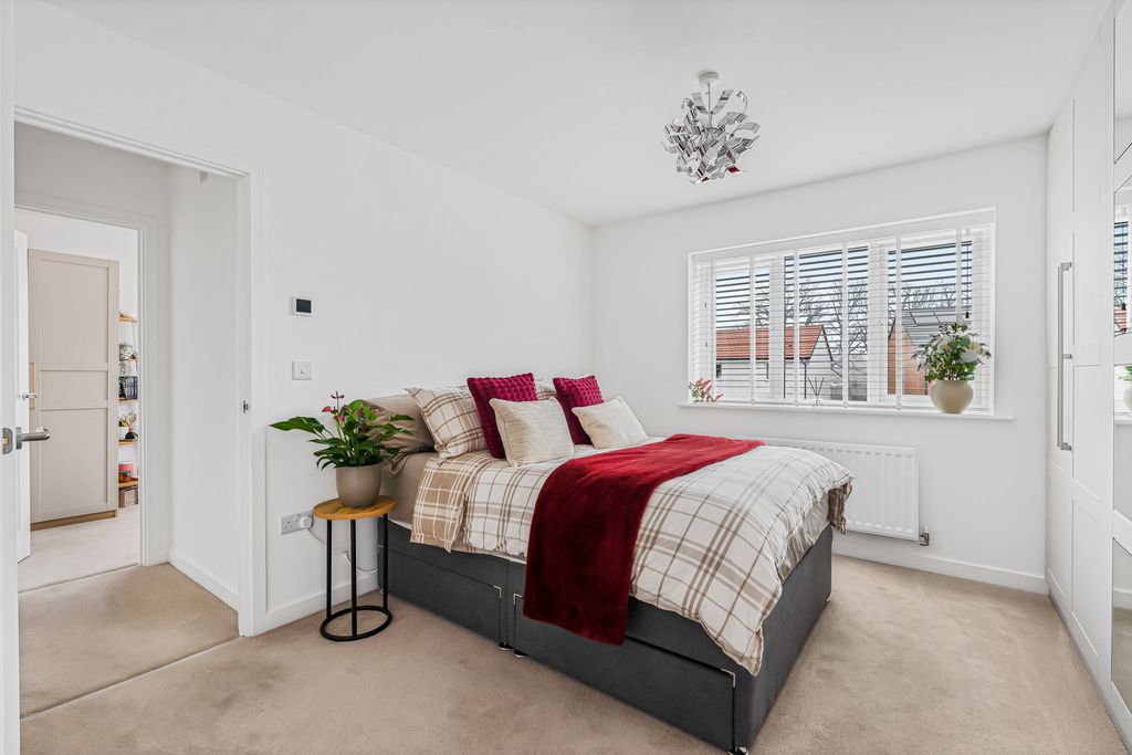 Additional image 16 of 4 bed detached house for saleMiles Road, Bordon, Hampshire GU35