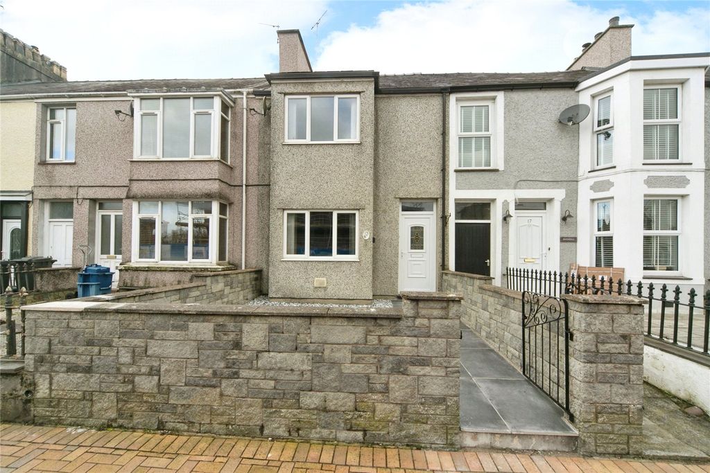 3 bed terraced house for saleGlanhwfa Road, Llangefni, Isle Of Anglesey LL77