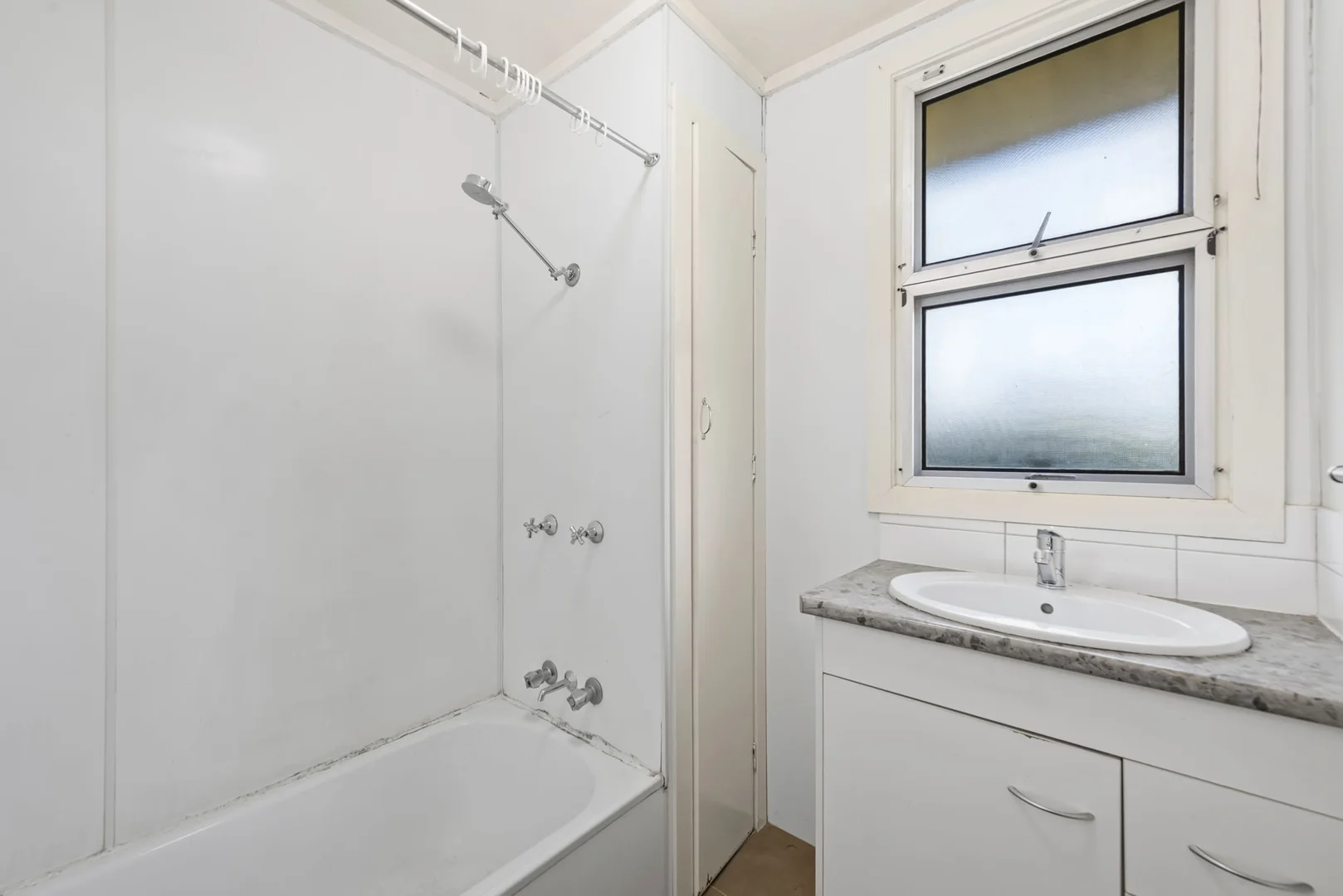 Additional image 7 of 40 Poinciana Street, Newtown QLD 4350