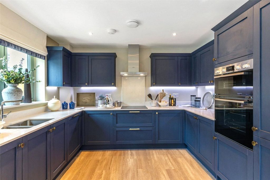 Additional image 4 of 4 bed semi-detached house for saleBolley Avenue, The Green, Bordon GU35
