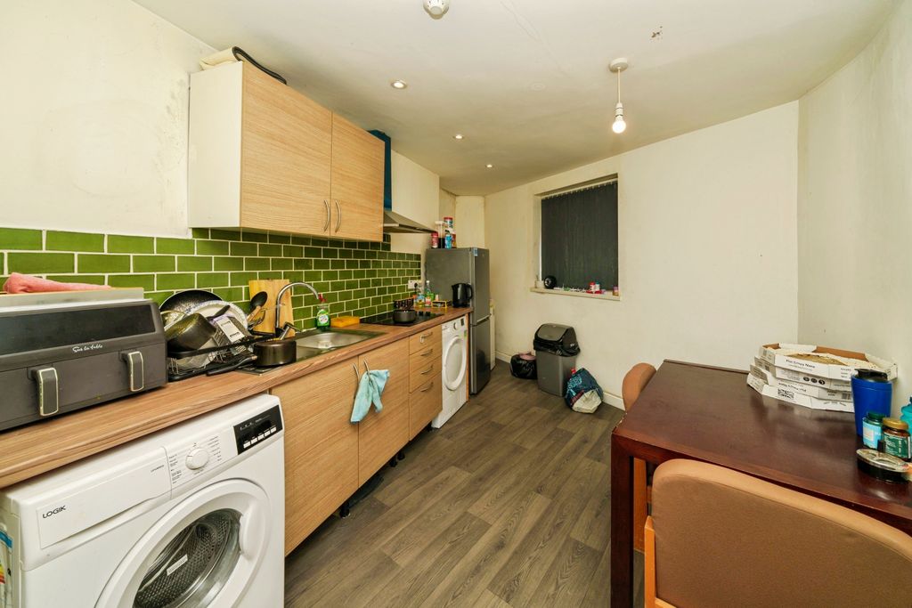 Additional image 2 of 4 bed semi-detached house for saleKnowsley Road, Bootle L20