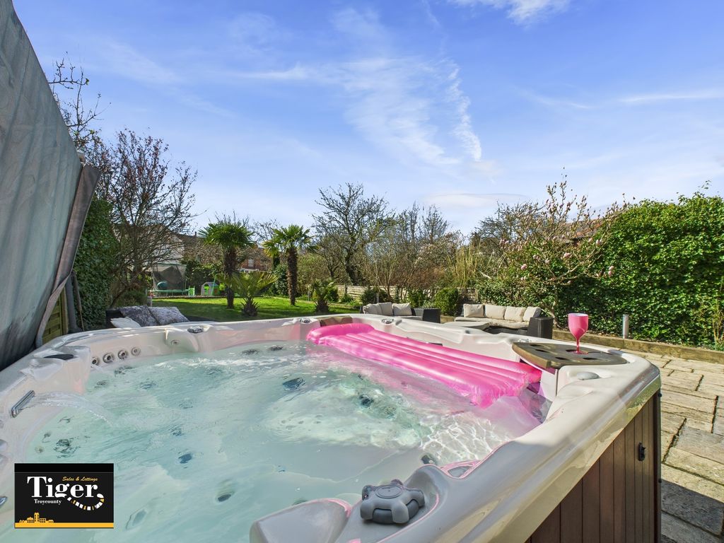 Additional image 36 of 4 bed semi-detached house for saleWest Park Drive, Blackpool FY3