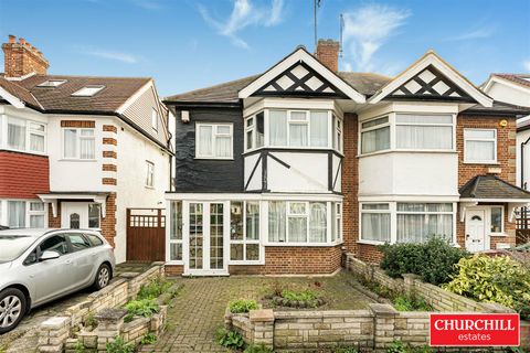 Elmcroft Avenue, Wanstead E11