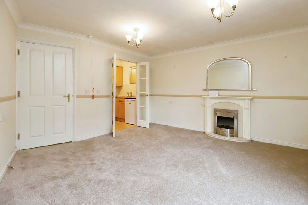 Additional image 8 of 2 bed flat for saleHazledine Court, Shrewsbury SY3
