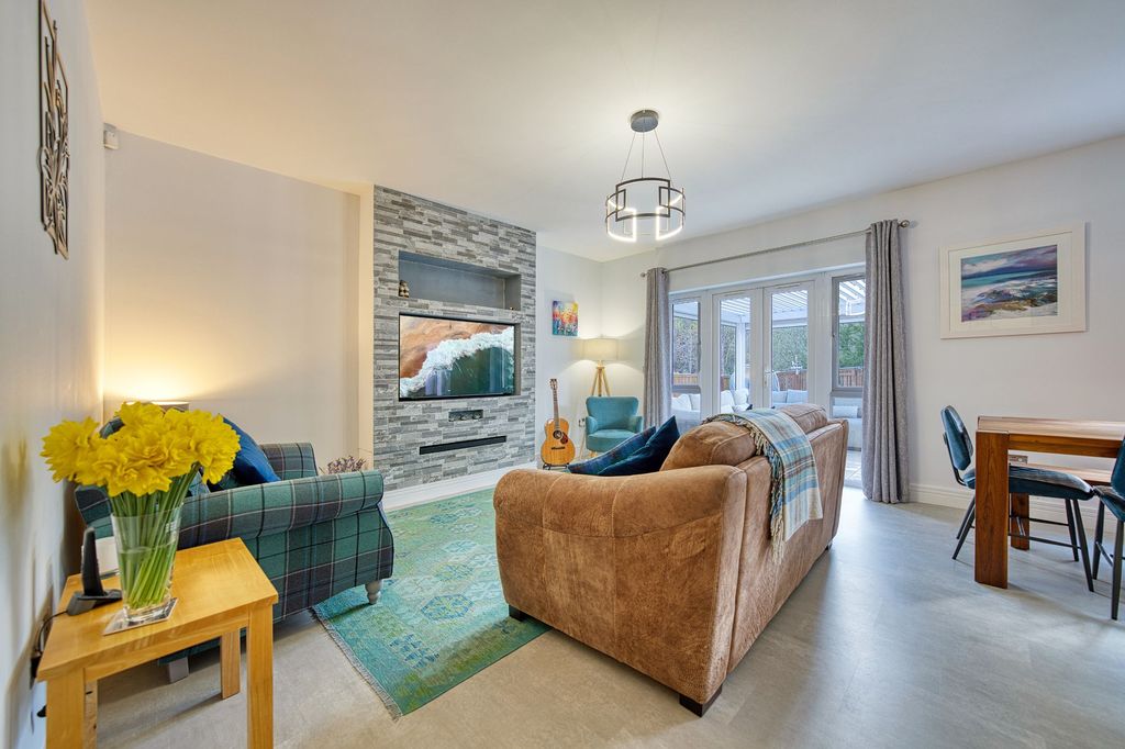 Additional image 9 of 6 bed detached house for saleWellshaw View, Hamilton ML3