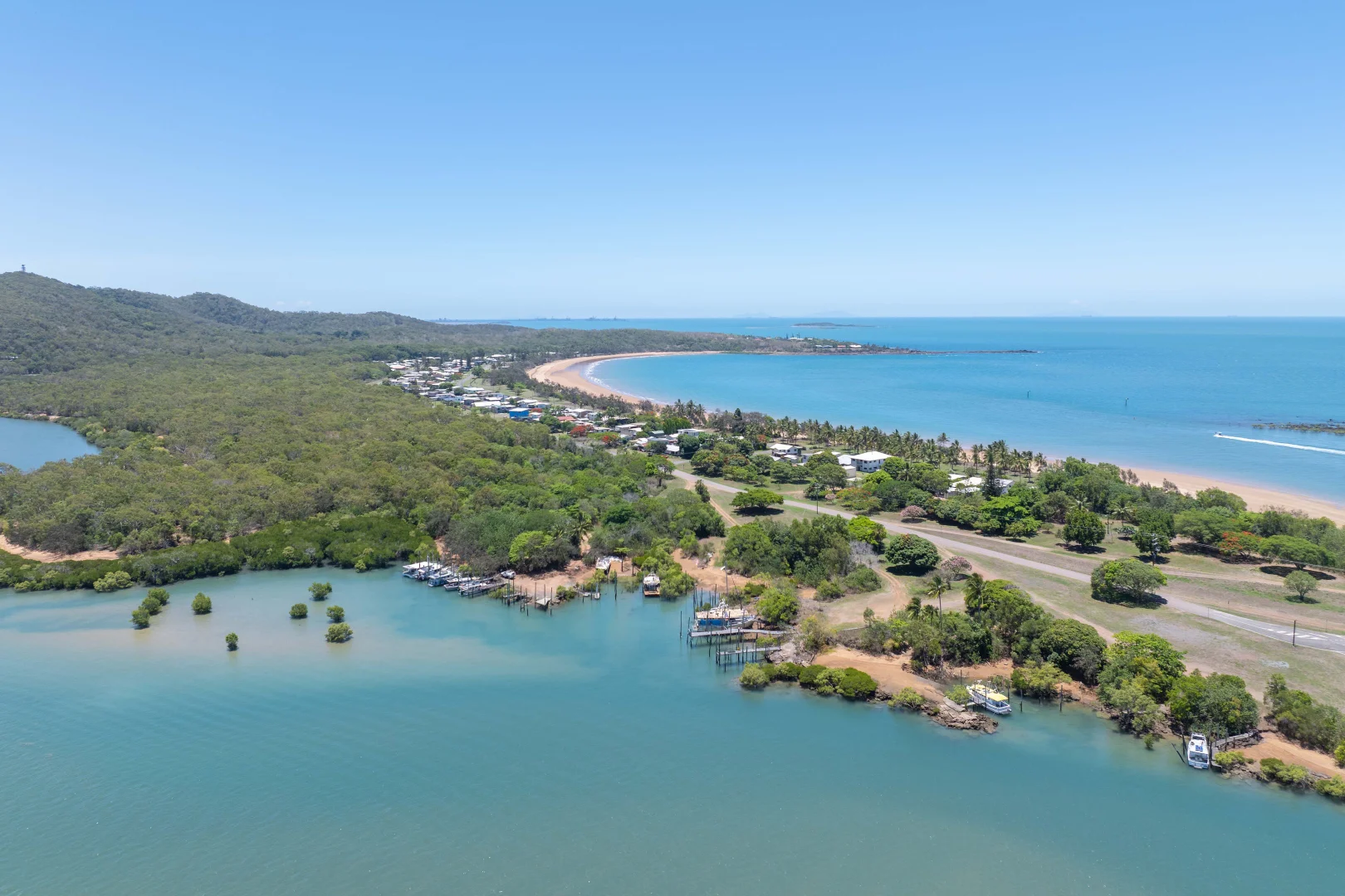 Additional image 16 of 32 Kataryn Avenue, Grasstree Beach QLD 4740