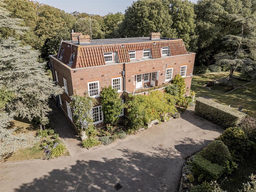 Additional image 63 of 6 bed detached house for saleConvent Road, Broadstairs CT10
