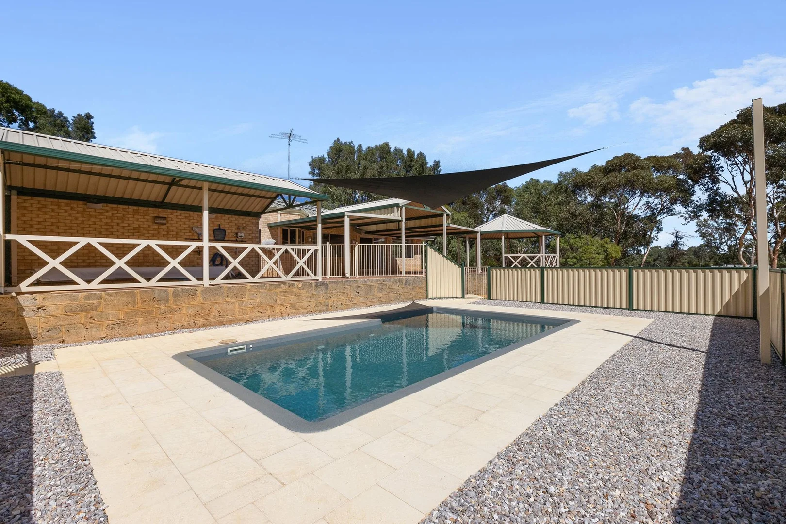 Additional image 23 of 10 College Court, Serpentine WA 6125