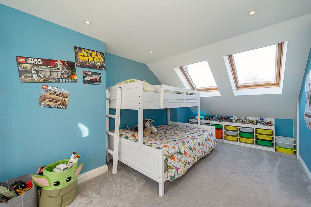 Additional image 16 of 4 bed detached house for saleYork Road, Brentford TW8