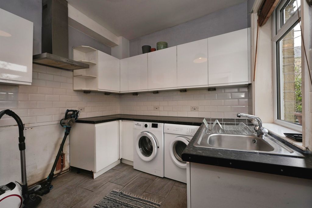 Additional image 15 of 4 bed end terrace house for saleBradford Road, Brighouse HD6