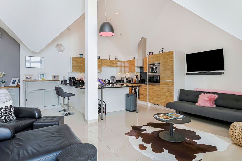 Additional image 9 of 3 bed flat for saleHoneycombe Chine, Boscombe, Bournemouth BH5