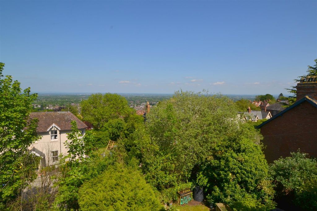 Additional image 25 of 3 bed flat for saleCowleigh Road, Malvern WR14