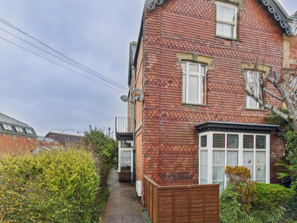 Additional image 17 of 2 bed flat for saleDurleigh Road, Bridgwater TA6