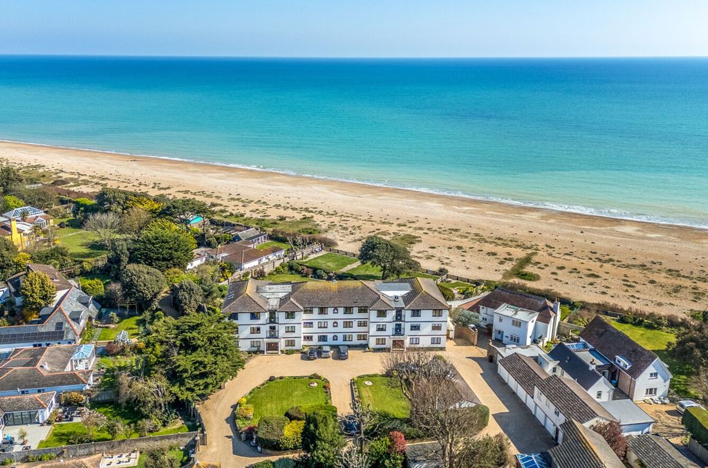 3 bed flat for saleCraigweil Manor, Bognor Regis PO21