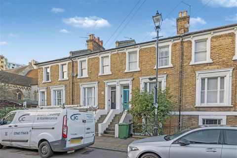 St. Stephens Grove, London SE13