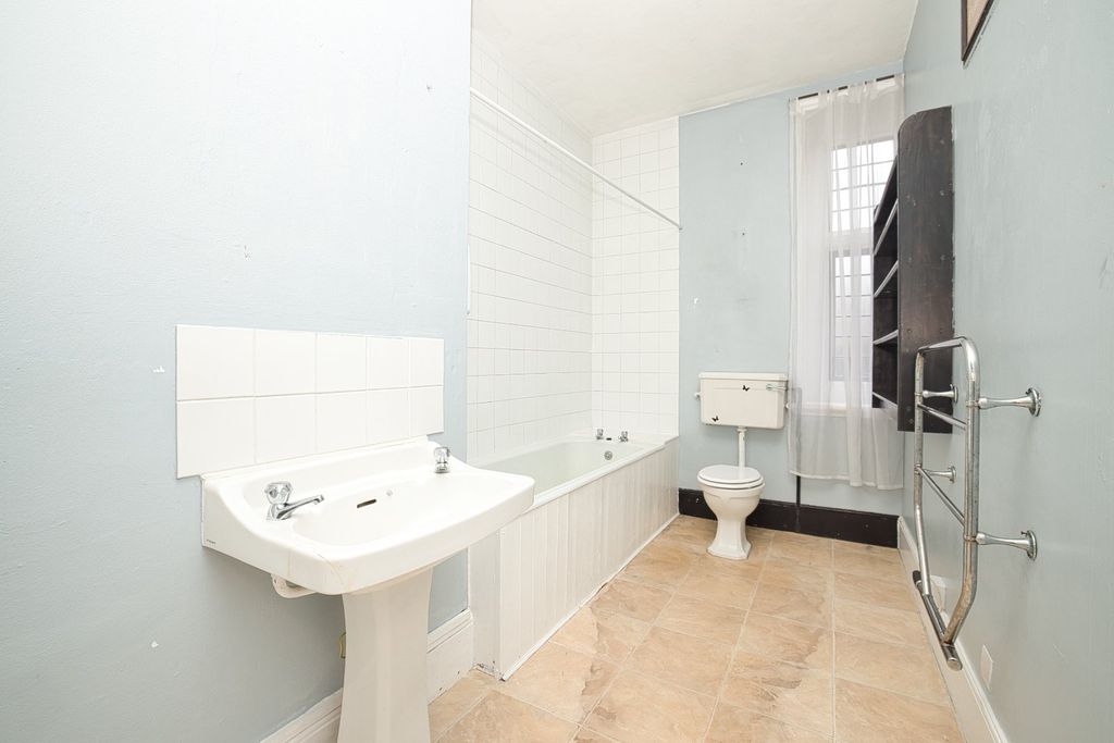 Additional image 11 of 2 bed flat for saleJoss Gap Road, Broadstairs CT10