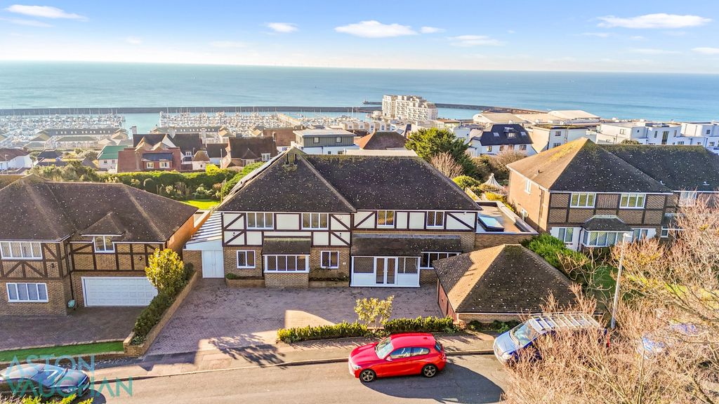 Additional image 60 of 7 bed detached house for saleRoedean Heights BN2