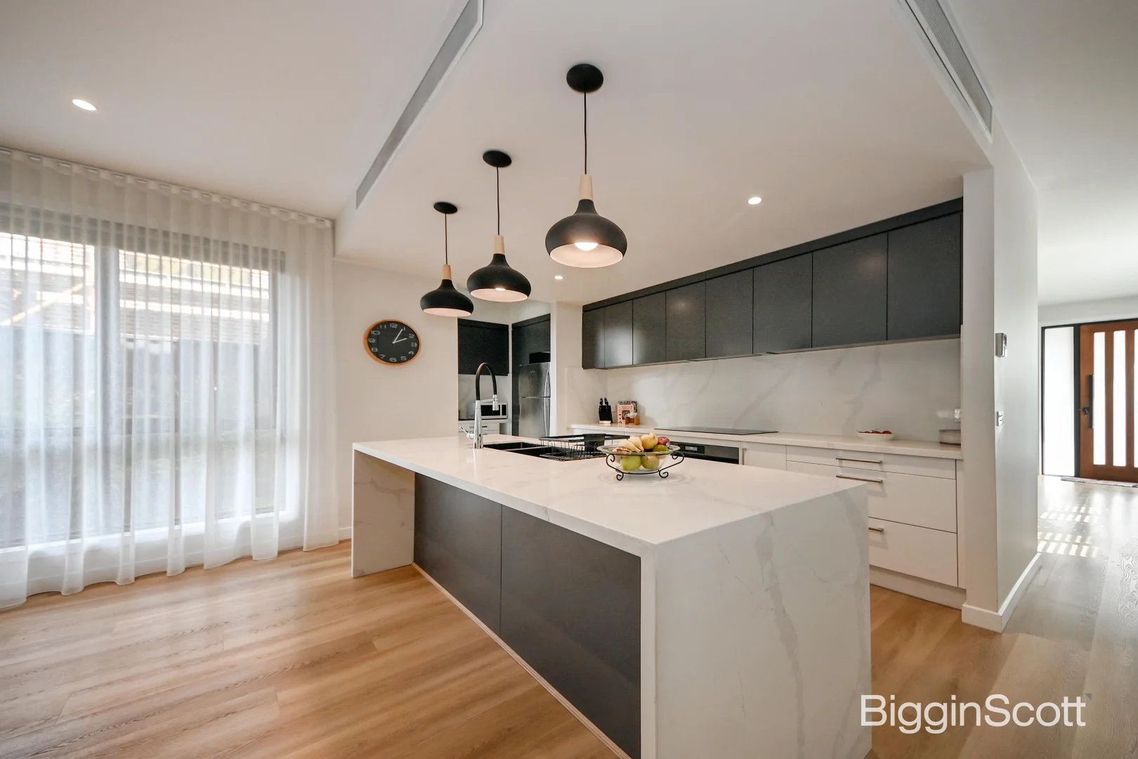 Additional image 5 of 2/46 Dunscombe Avenue, Glen Waverley VIC 3150