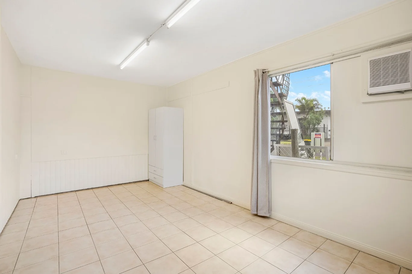 Additional image 2 of 43b Joan Street, Bungalow QLD 4870