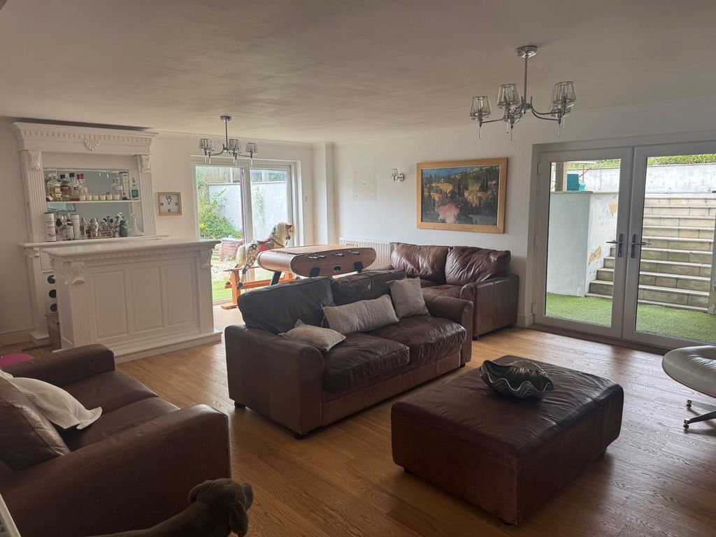 Additional image 15 of 6 bed detached house for saleCliff Promenade, Broadstairs CT10