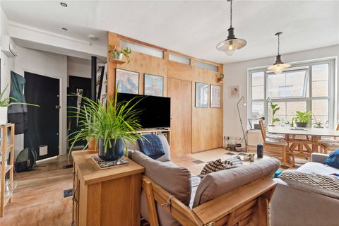 John Campbell Road, De Beauvoir Town N16