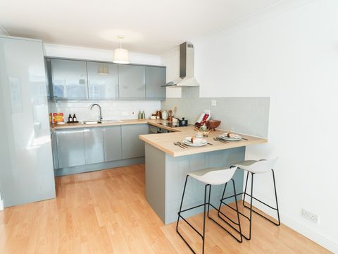 Apt 1, Woodhouse Plaza #034754 LS3