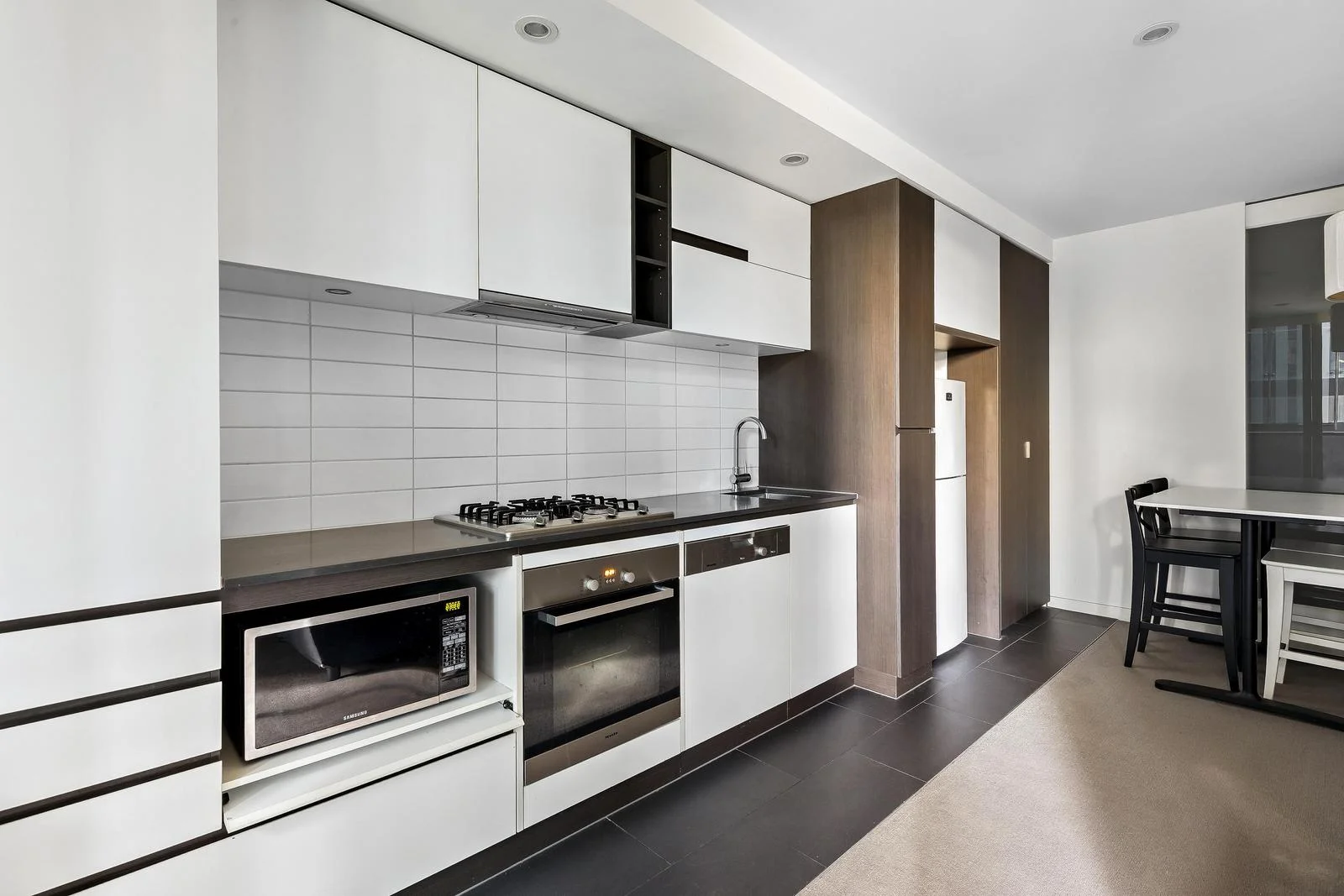 Additional image 4 of 402/227 Toorak Road West, South Yarra VIC 3141