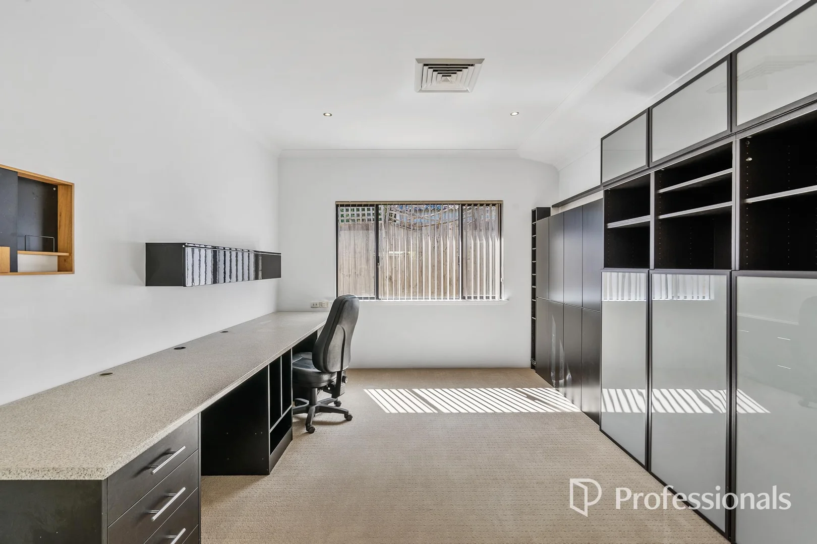 Additional image 8 of 14A Beverley Tce, South Guildford WA 6055