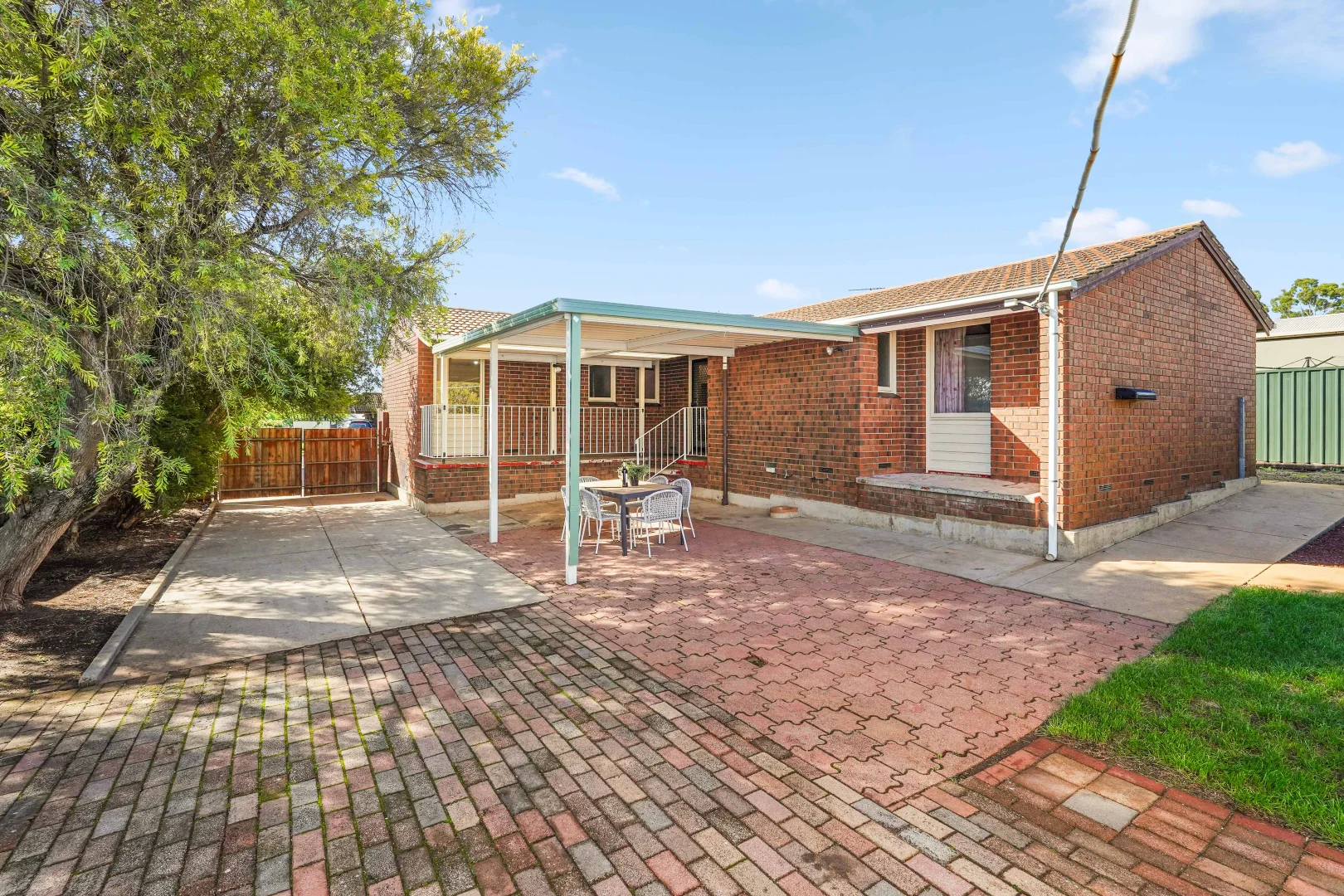 Additional image 27 of 33 Heather Drive, Christie Downs SA 5164