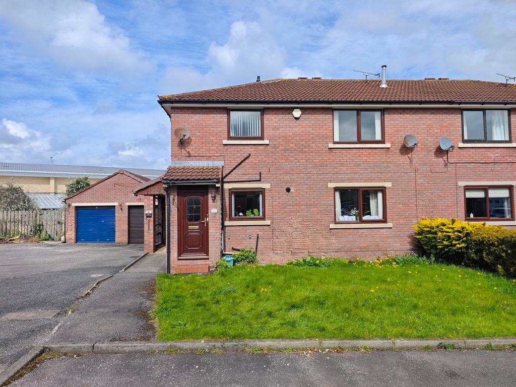 2 bed flat for saleFurze Street, Carlisle CA1