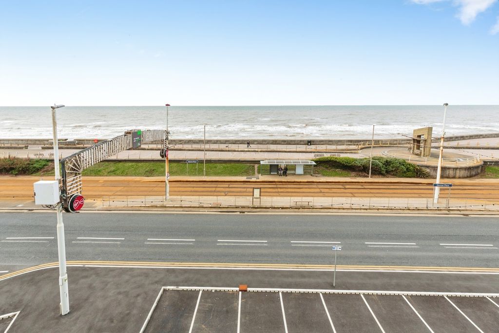 Additional image 24 of 2 bed flat for saleNew South Promenade, Blackpool, Lancashire FY4